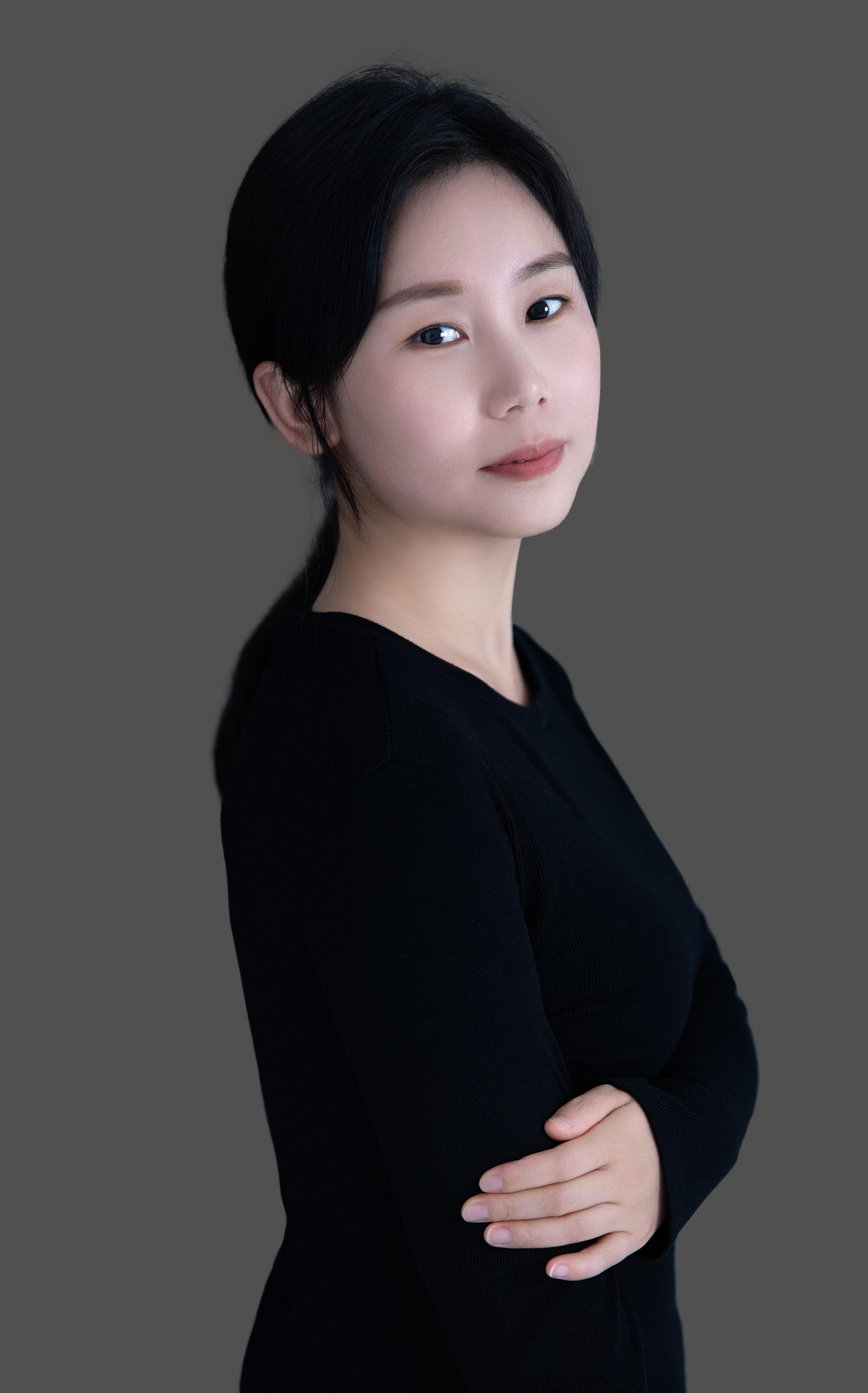 张婷
