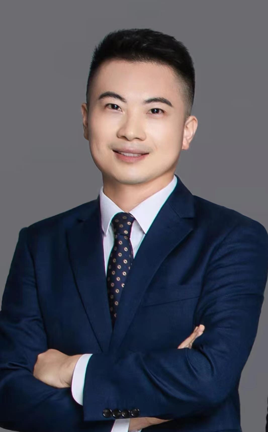 李辉