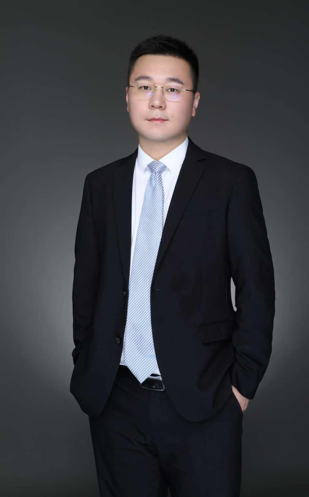 王斌