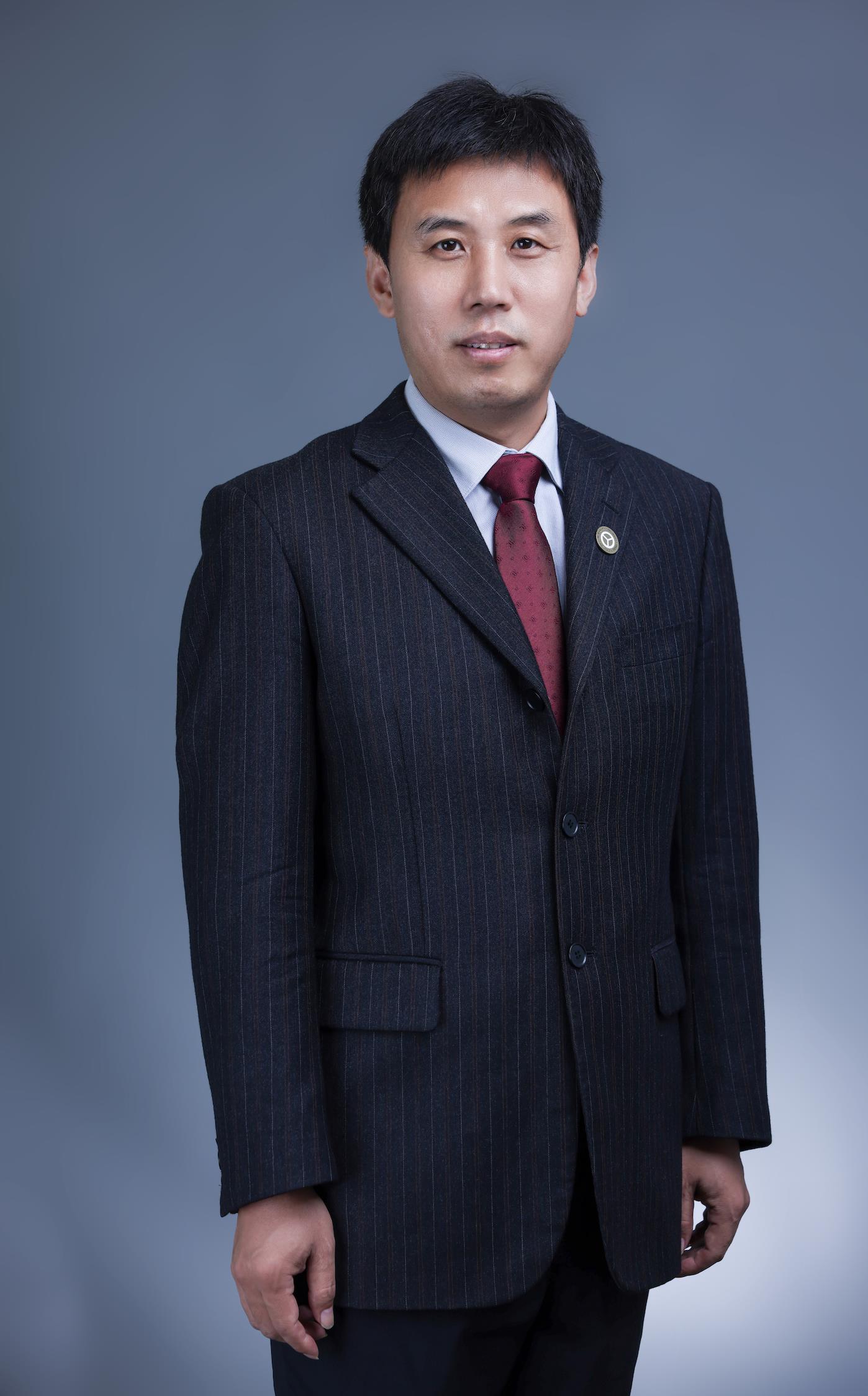 王盛伟