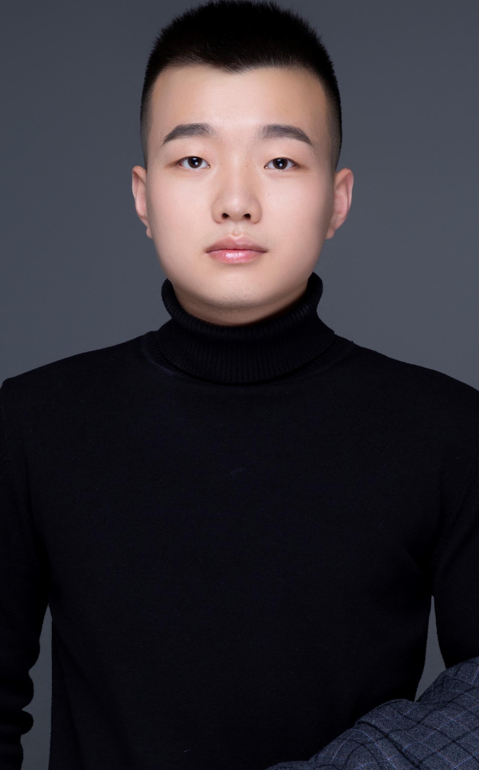 李亚宁