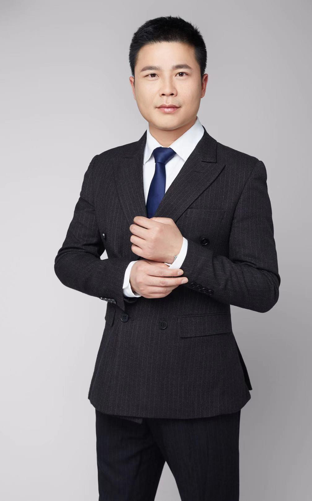 柴龙新
