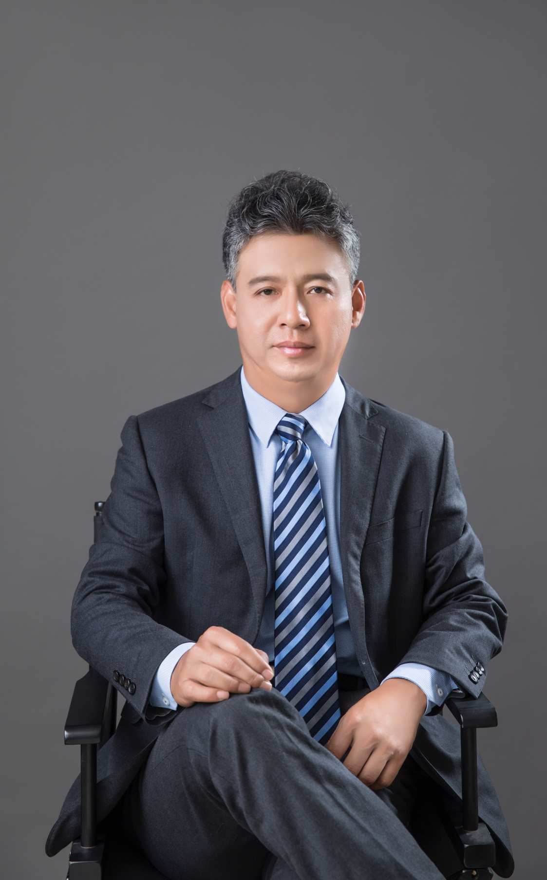穆占鹏