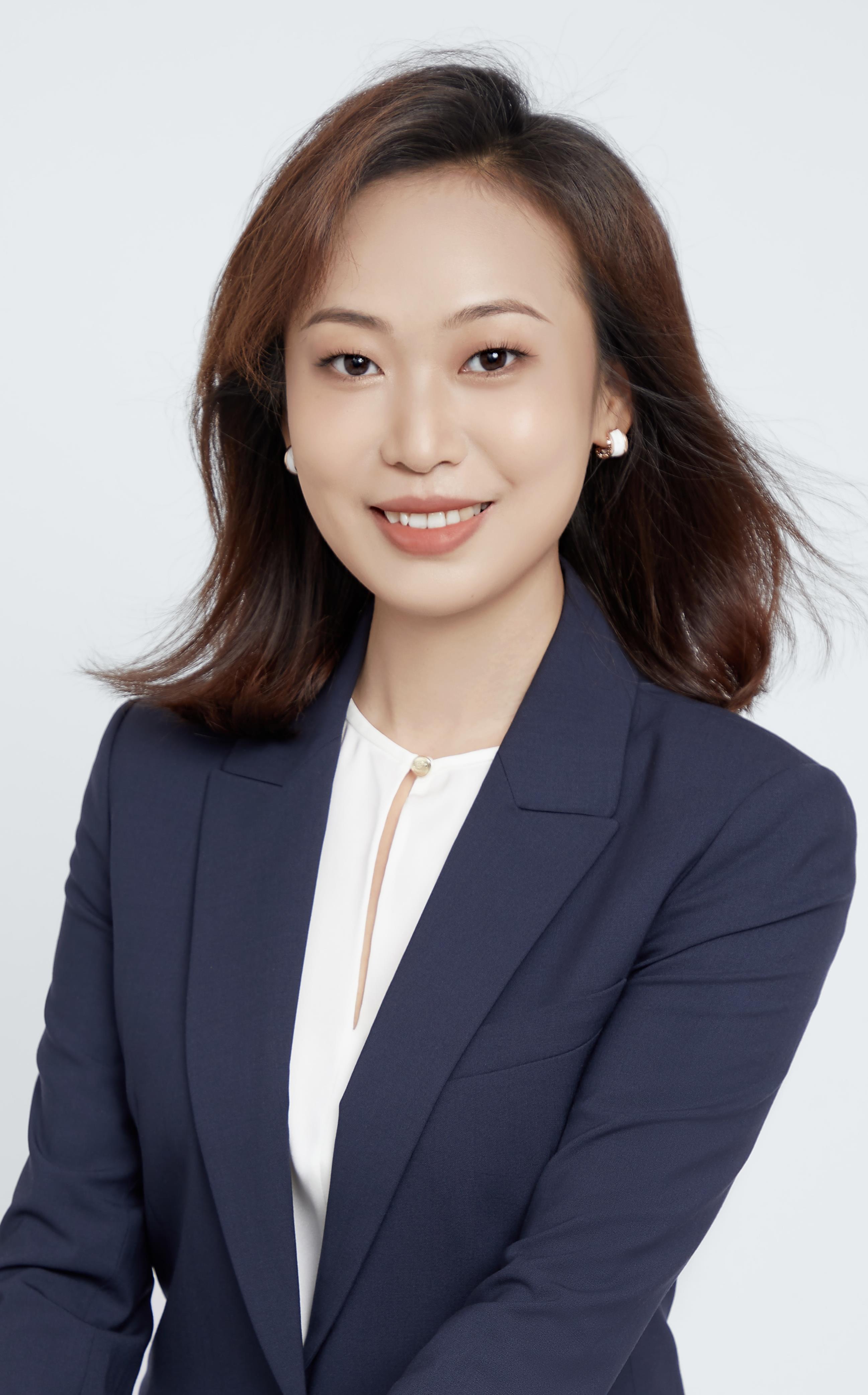 翟羽佳