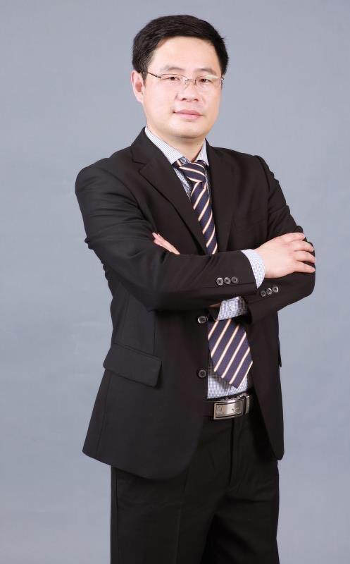 禚伟