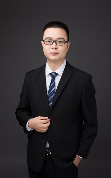 顾晓亮