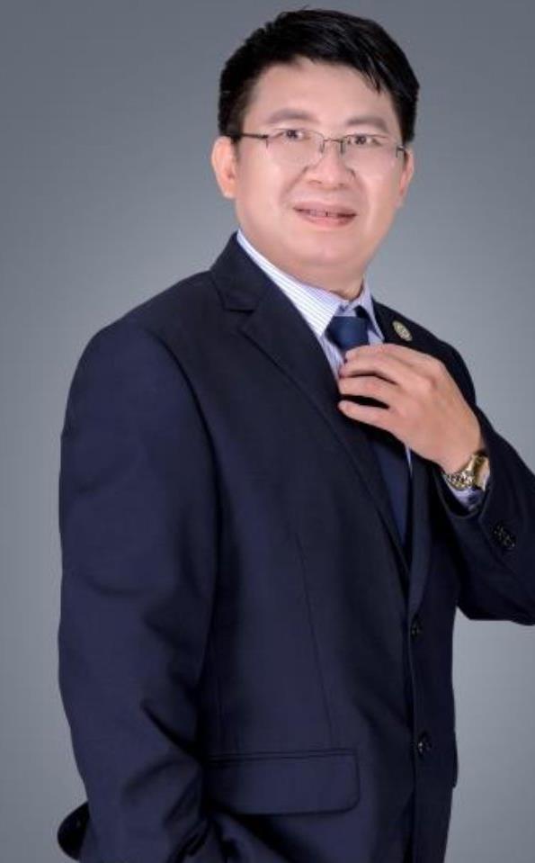 王伟