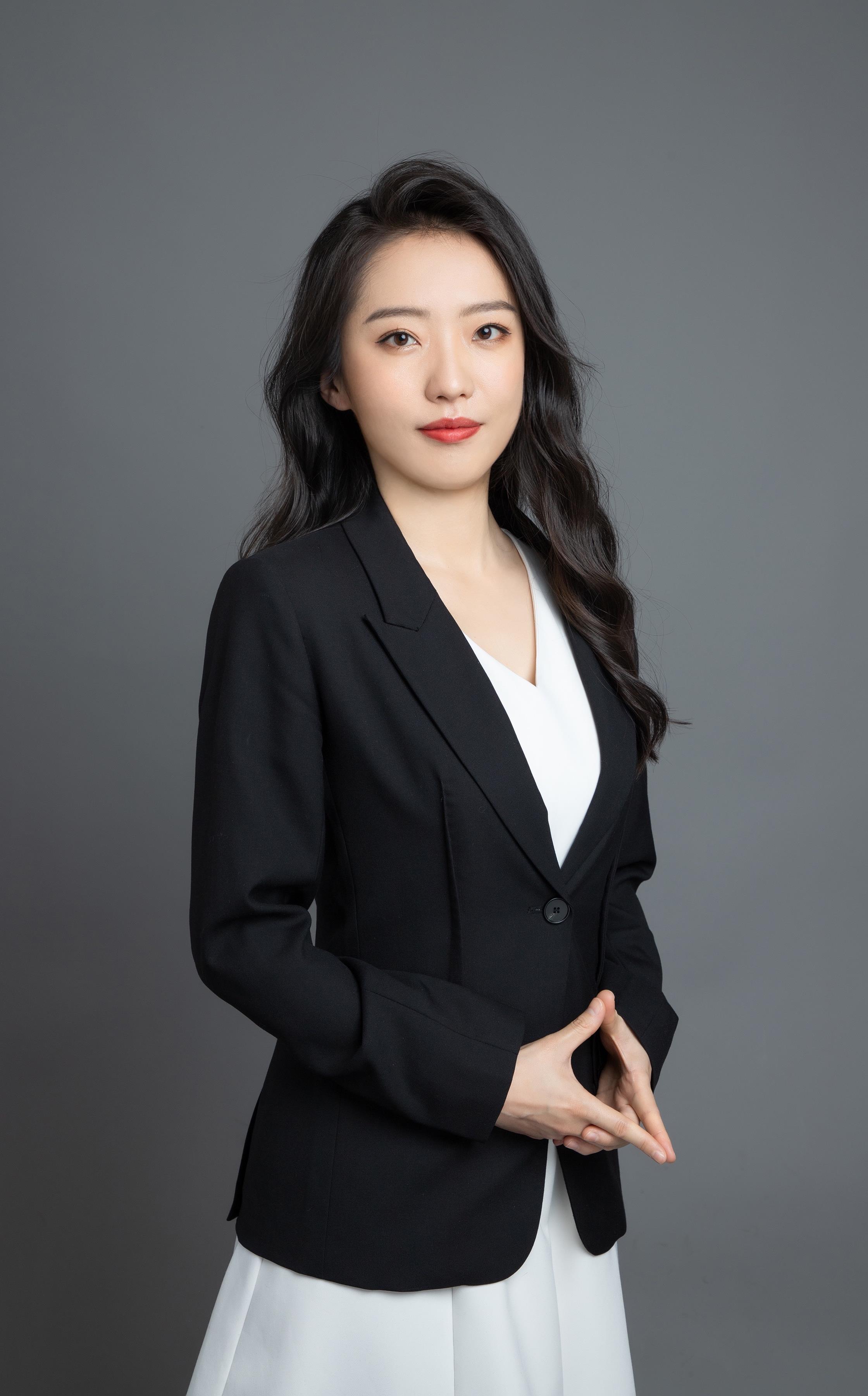 李梦佳