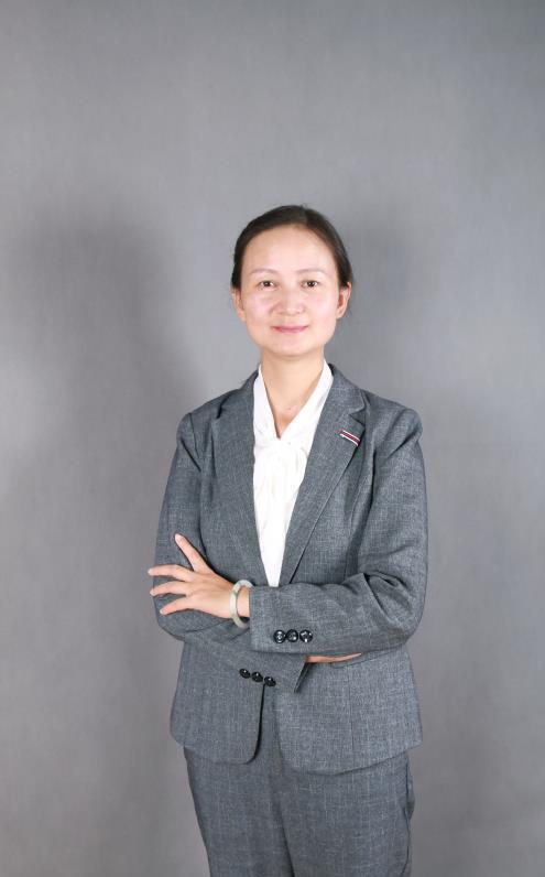 李芸