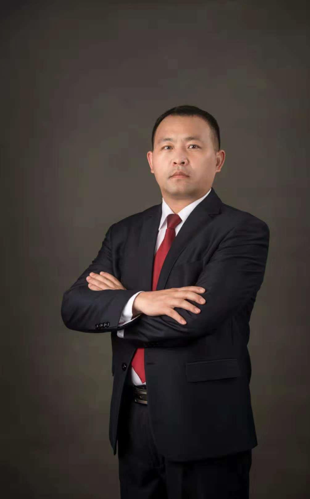 万磊