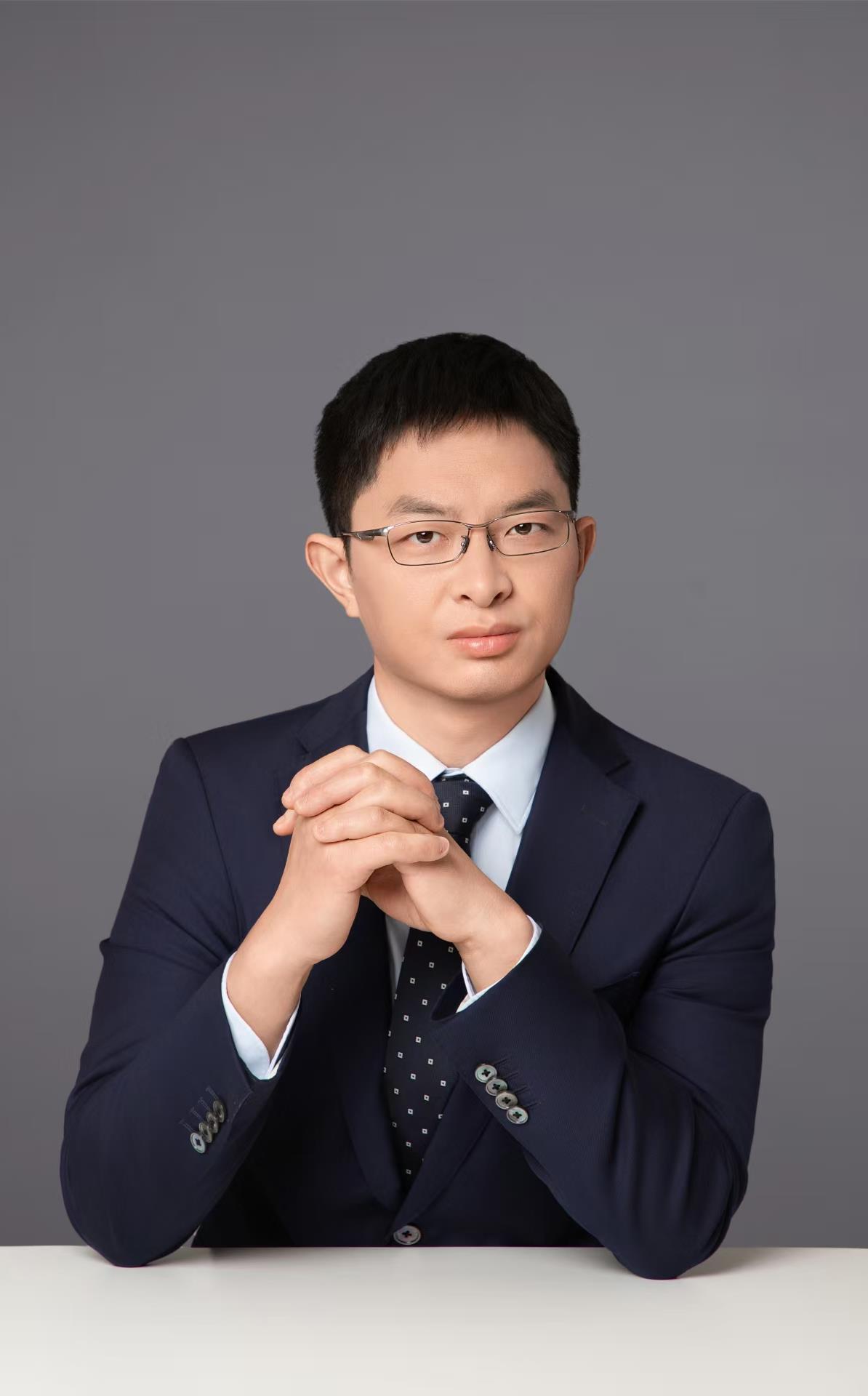 李小林