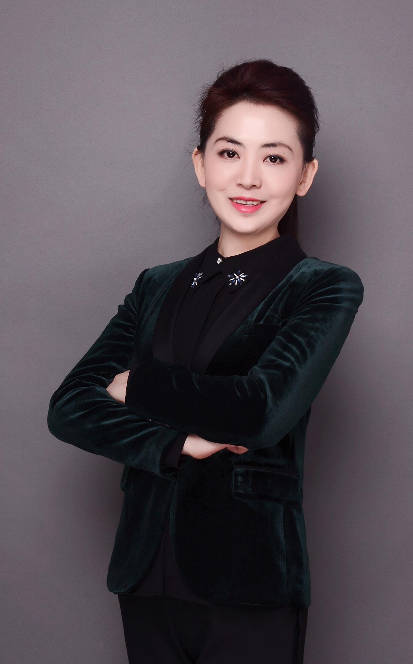 张晓雅