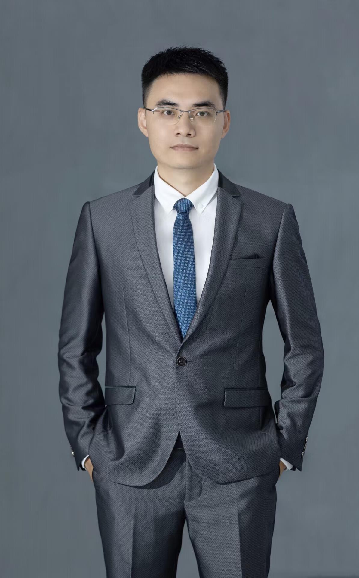 吴泉润