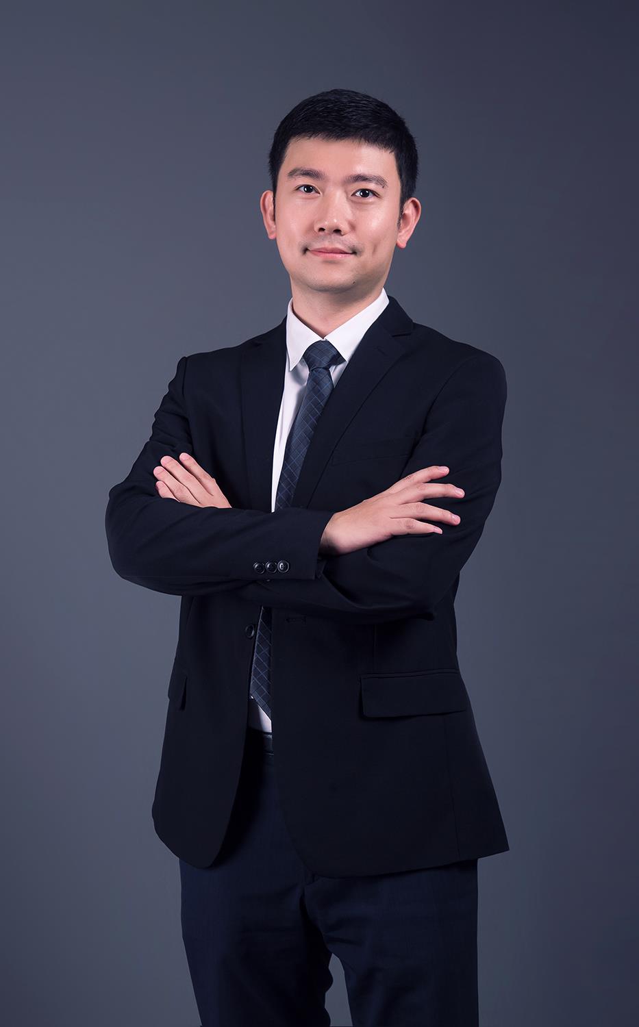 万斌