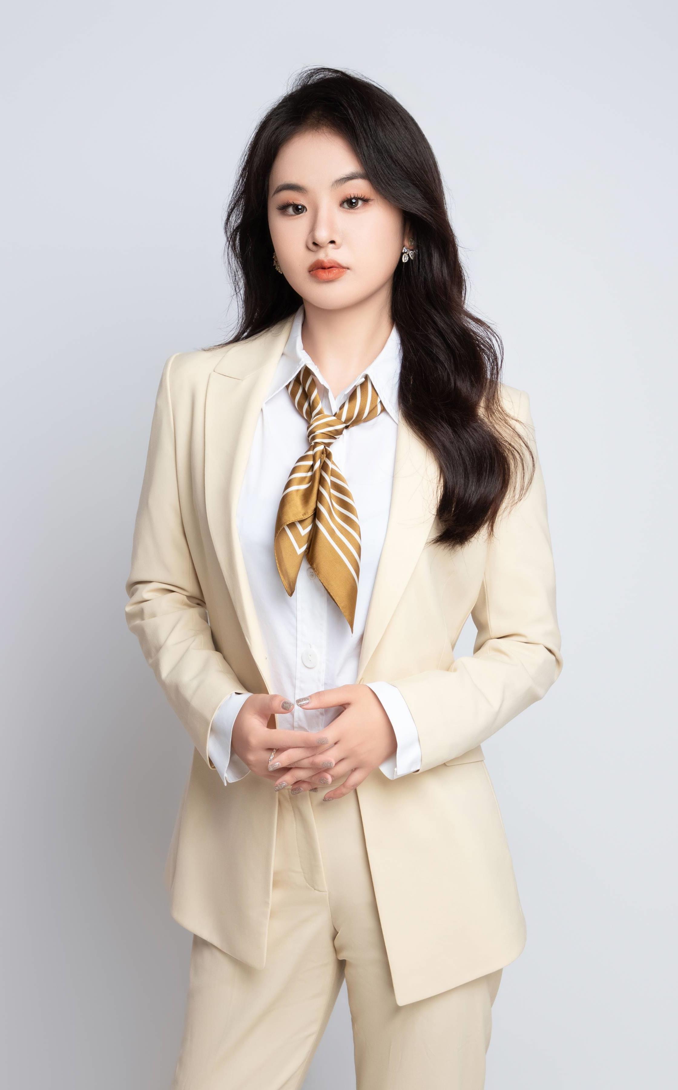 杨凌