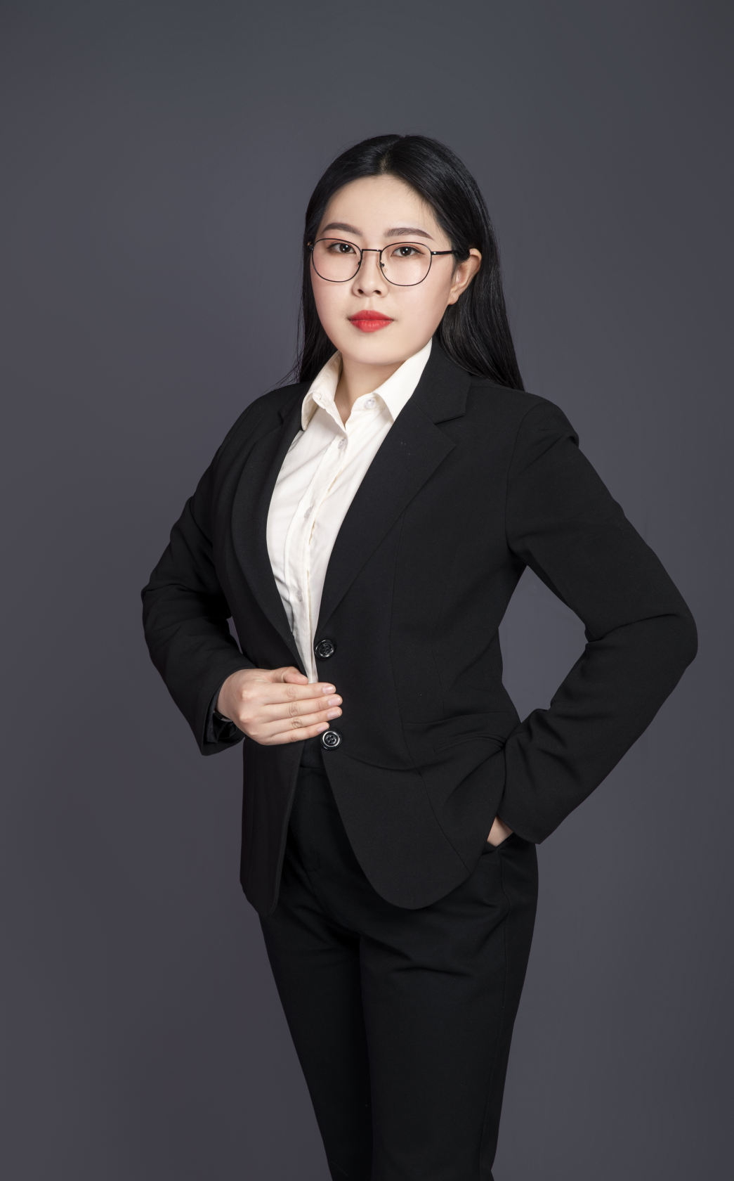 杨欣欣