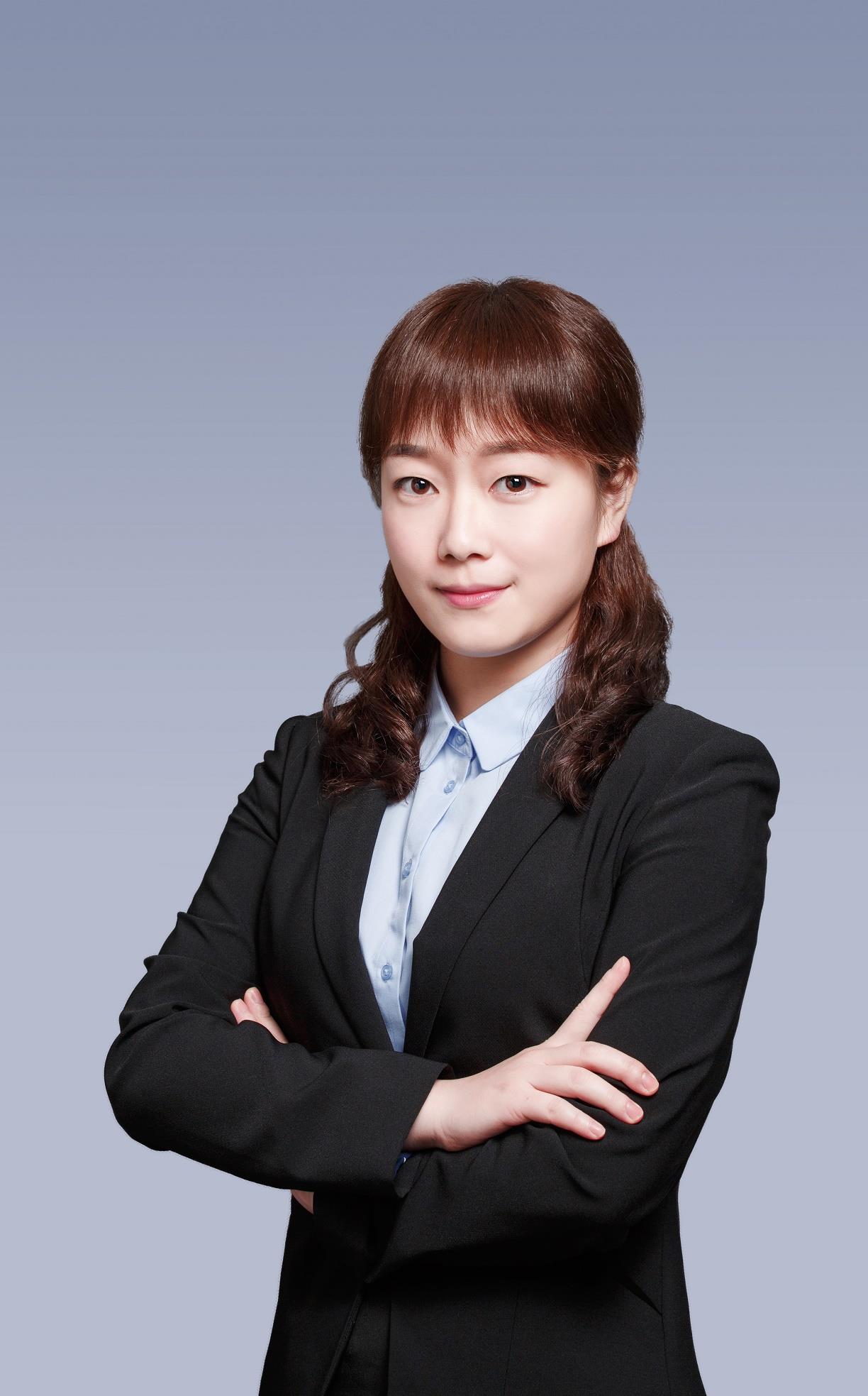 秦尤佳