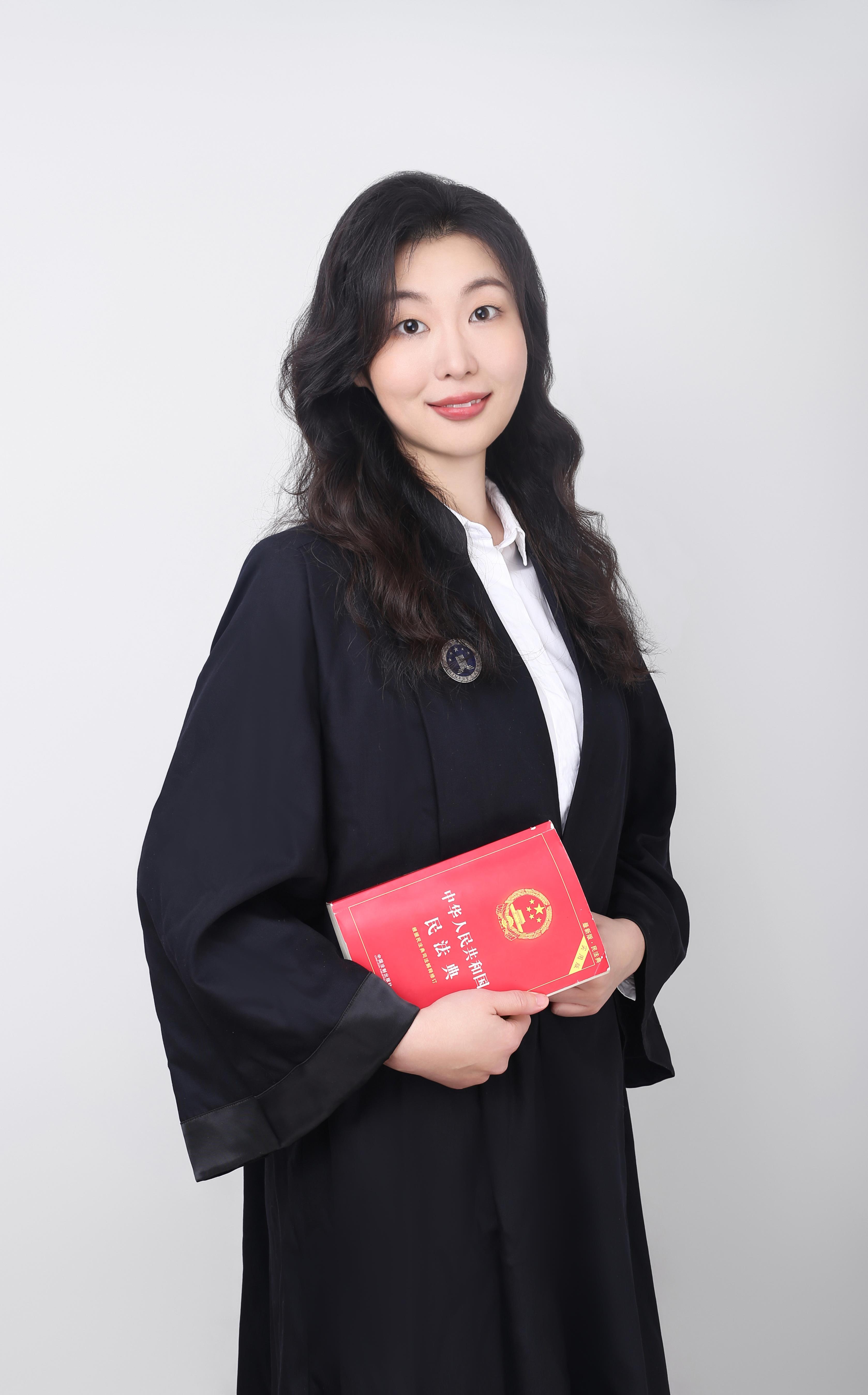 贺瑾玲