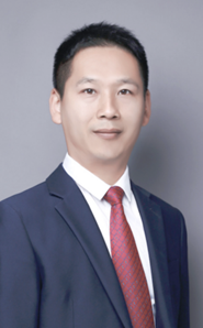 李强