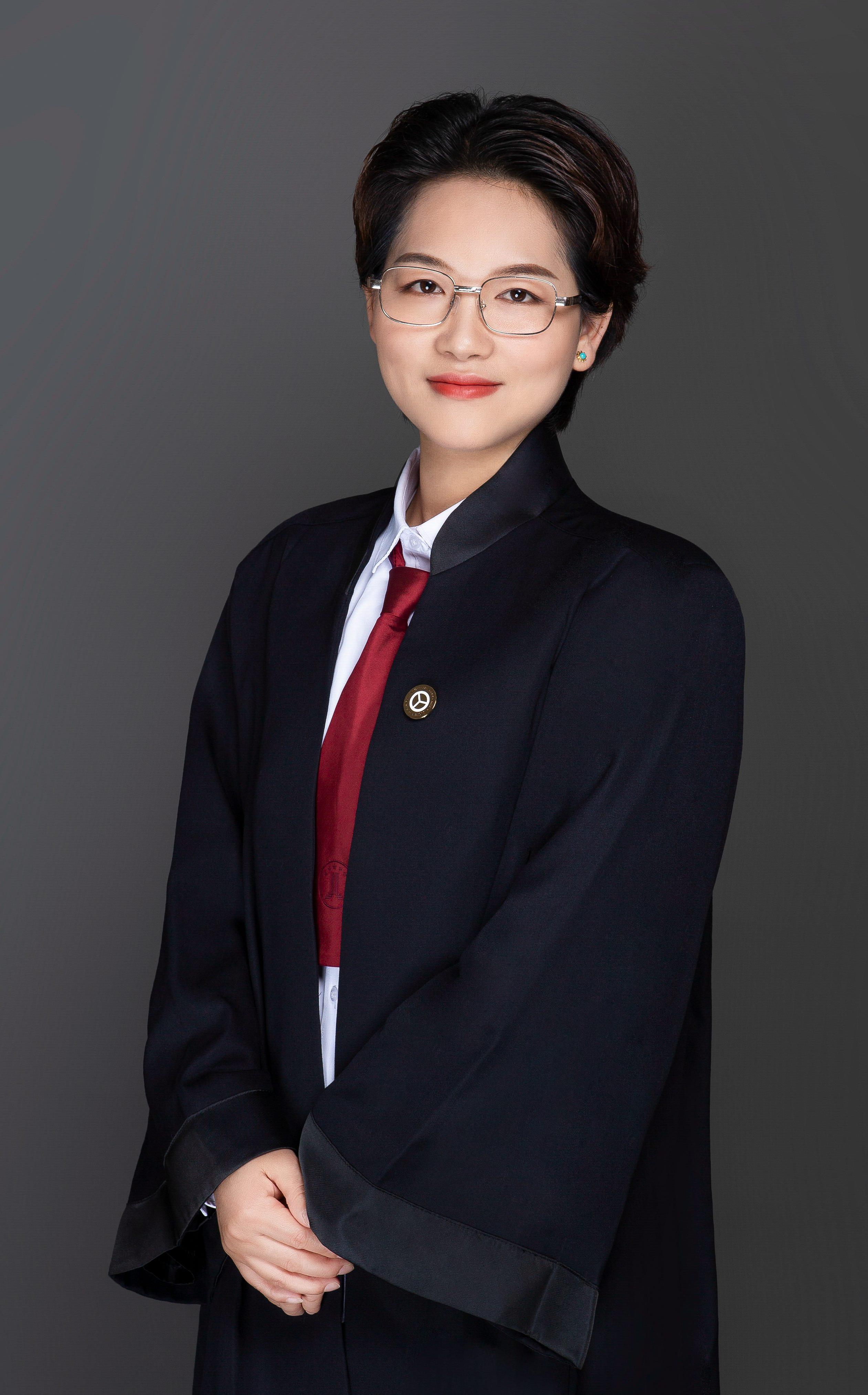 李芬芳