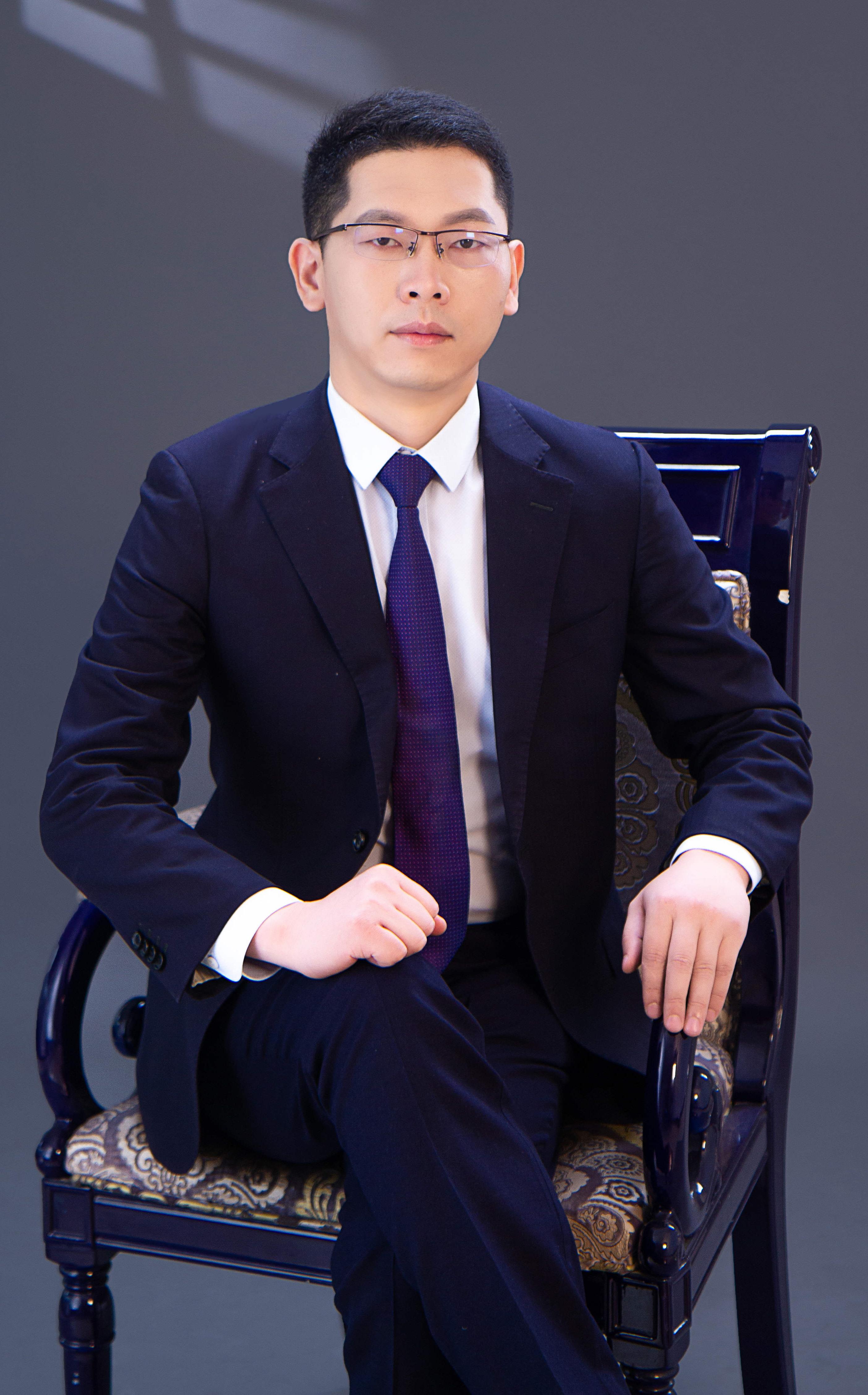 张建磊