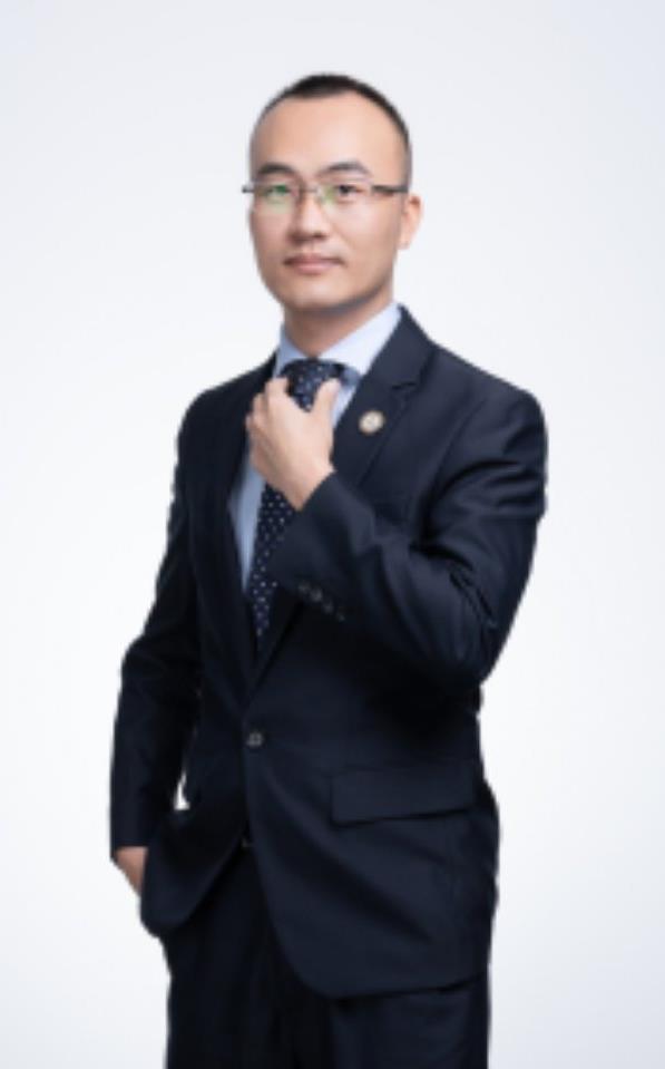 李志雄