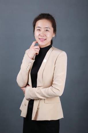 杨莉莎