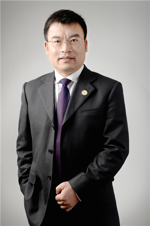 严启明