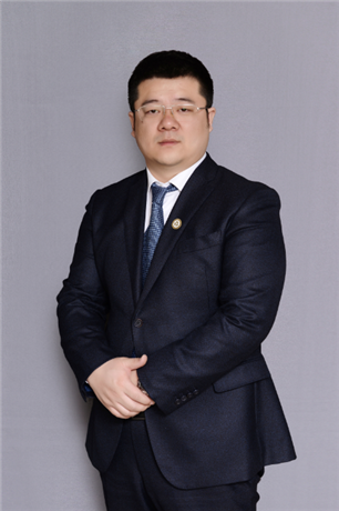 关忠